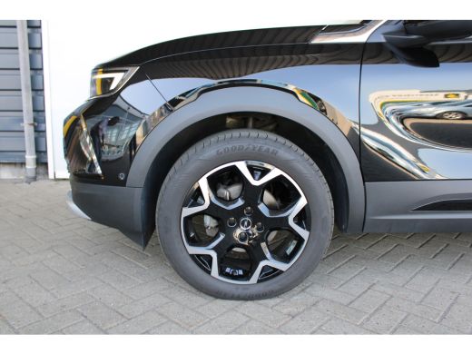 Opel Mokka 1.2 Turbo Ultimate Alcantara | Stoelmassage | Stoelen verwarmd | LED | Keyless ActivLease financial lease