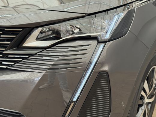 Peugeot 3008 1.2 PureTech GT Camera | Stoelverwarming | Parkeersensoren Rondom | LED | Leer/Stof | 18" Lichtme... ActivLease financial lease