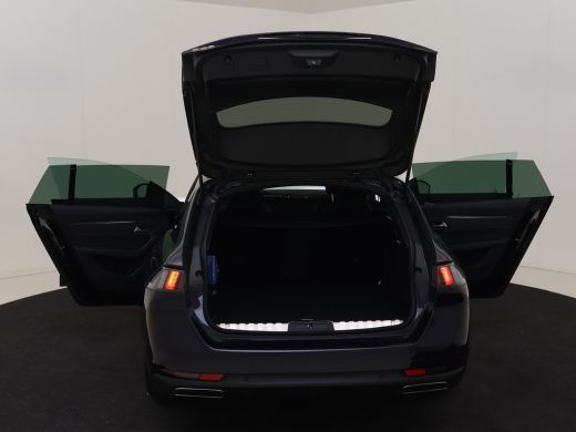 Peugeot 508 SW Allure Pack Camera | Adaptieve Cruise | 17" Lichtmetaal | LED | Parkeersensoren Achter | Carpl... ActivLease financial lease