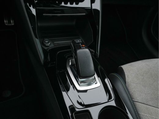 Peugeot e-208 EV GT-Line 350 50 kWh (INCL-BTW) *PANO | FULL-LED | DIGI-COCKPIT | BLINDSPOT | CAMERA | LEATHER-A... ActivLease financial lease