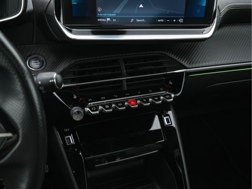 Peugeot e-208 EV GT-Line 350 50 kWh (INCL-BTW) *PANO | FULL-LED | DIGI-COCKPIT | BLINDSPOT | CAMERA | LEATHER-A... ActivLease financial lease