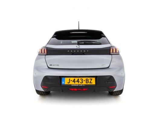 Peugeot e-208 EV GT-Line 350 50 kWh (INCL-BTW) *PANO | FULL-LED | DIGI-COCKPIT | BLINDSPOT | CAMERA | LEATHER-A... ActivLease financial lease