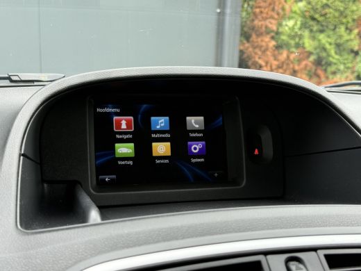 Renault Kangoo 1.5 dCi / L1H1 / 1e EIG. / AIRCO / CRUISE / INRICHTING / NAVI / BLUETOOTH / TREKHAAK ActivLease financial lease