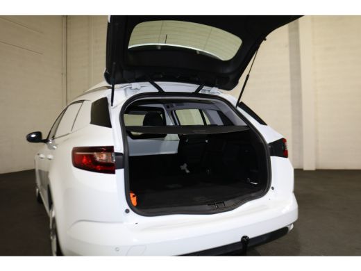 Renault Mégane 1.5 dCi Expression S&S Navigatie Trekhaak ActivLease financial lease