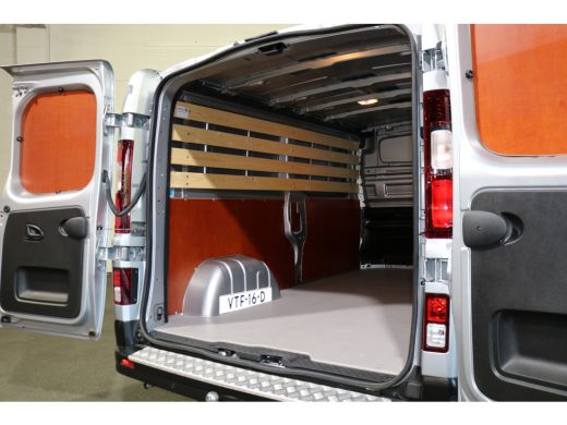 Renault Trafic 2.0 dCi 110pk L2 H1 Airco Navigatie 10dkm ActivLease financial lease