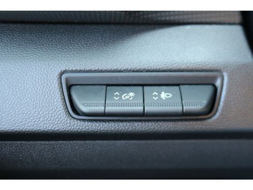 Renault Trafic 2.0 dCi 110pk L2 H1 Airco Navigatie 10dkm ActivLease financial lease