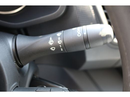 Renault Trafic 2.0 dCi 110pk L2 H1 Airco Navigatie 10dkm ActivLease financial lease