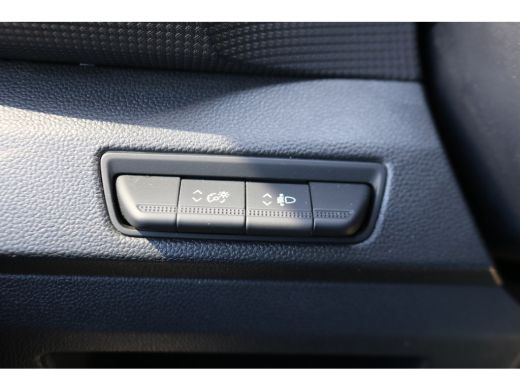 Renault Trafic 2.0 dCi 150PK Automaat L2H1 Work Edition Apple Carplay Trekhaak ActivLease financial lease