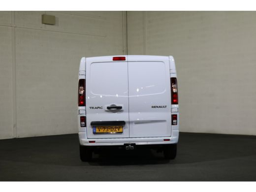 Renault Trafic 2.0 dCi 150PK Automaat L2H1 Work Edition Apple Carplay Trekhaak ActivLease financial lease
