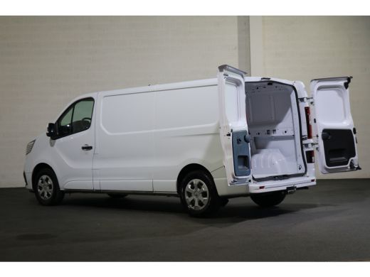 Renault Trafic 2.0 dCi 150PK Automaat L2H1 Work Edition Apple Carplay Trekhaak ActivLease financial lease