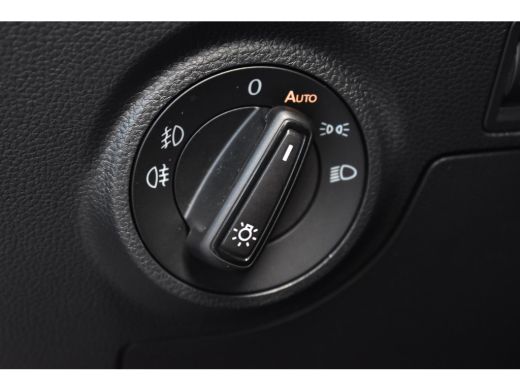 Seat Arona 1.0 TSI Reference / Carplay / Cruise control / Parkeersensoren achter ActivLease financial lease