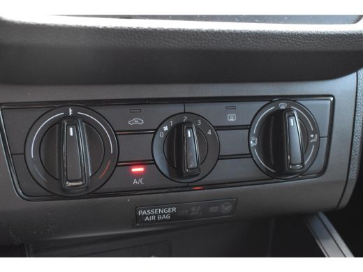 Seat Arona 1.0 TSI Reference / Carplay / Cruise control / Parkeersensoren achter ActivLease financial lease
