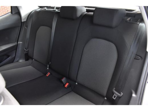 Seat Arona 1.0 TSI Reference / Carplay / Cruise control / Parkeersensoren achter ActivLease financial lease
