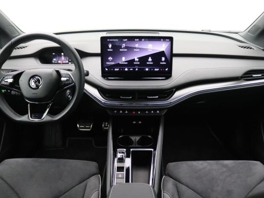 Skoda Enyaq iV 80 Sportline 204PK Panoramadak, Navi, Adaptieve Cruise Controle, Matrix-LED, achteruitrijcamera, ... ActivLease financial lease