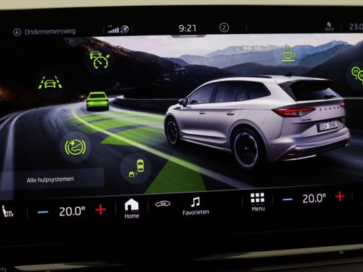 Skoda Enyaq iV 80 Sportline 204PK Panoramadak, Navi, Adaptieve Cruise Controle, Matrix-LED, achteruitrijcamera, ... ActivLease financial lease