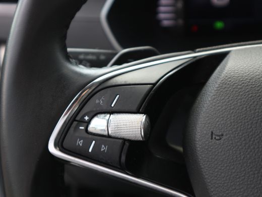 Skoda Octavia Combi 1.0 e-TSI Business Edition DAB NAVI CLIMA CUISE ActivLease financial lease