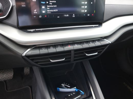 Skoda Octavia Combi 1.0 e-TSI Business Edition DAB NAVI CLIMA CUISE ActivLease financial lease