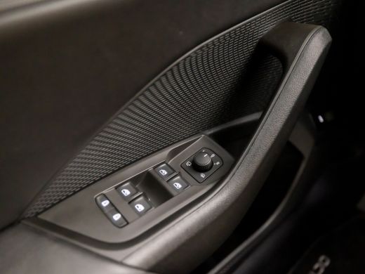 Skoda Octavia Combi 1.0 e-TSI Sport Automaat (VIRTUAL COCKPIT, APPLE CARPLAY, HEAD-UP DISPLAY, STUUR/STOELVERWA... ActivLease financial lease