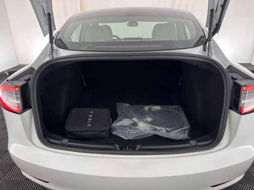 Tesla Model 3 Long Range AWD 75 kWh [ 3-Fase ] (INCL-BTW) Aut. *PANO | AUTO-PILOT | LUXURY-LEATHER | TOWBAR | K... ActivLease financial lease