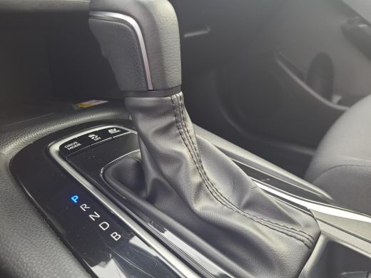 Toyota Corolla Cross Hybrid 140 Dynamic | Apple CarPlay / Android Auto | All seasons | Rijklaarprijs incl. garantie | ActivLease financial lease