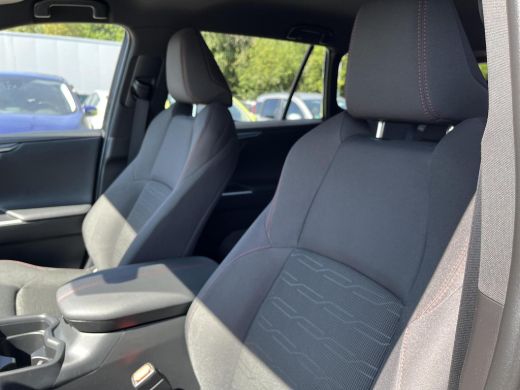 Toyota RAV4 2.5 Plug-in Hybrid AWD Bi-Tone Plus ActivLease financial lease