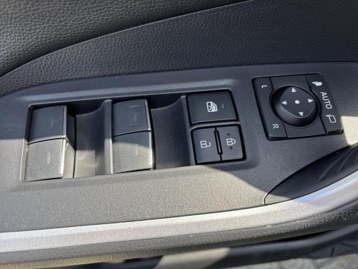 Toyota RAV4 2.5 Plug-in Hybrid AWD Style | All-in prijs | Apple/Android | Camera | Parkeersensoren | ActivLease financial lease