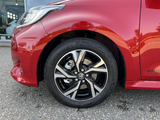 Toyota Yaris 1.5 Hybrid 115 Dynamic Comfortpack ActivLease financial lease