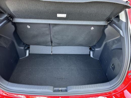 Toyota Yaris 1.5 Hybrid 115 Dynamic Comfortpack ActivLease financial lease