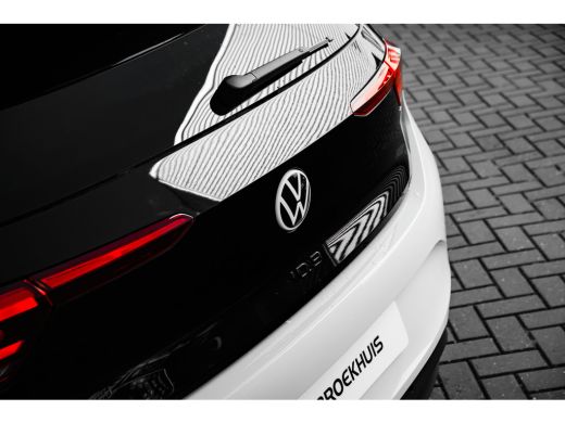 Volkswagen ID.3 Limited Edition Inclusief €2000,- inruilvoordeel | 'App-Connect' draadloze smartphone integratie ... ActivLease financial lease