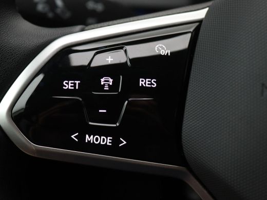 Volkswagen ID.3 Pro 58 kWh 204PK Aut. Matrix-LED Verlichting, Keyless, Achteruitrijcamera, Navi, Alarm, Stoel-Stu... ActivLease financial lease