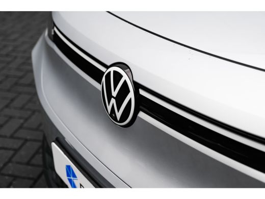 Volkswagen ID.4 Pro Limited Edition Inclusief &euro;2000,- inruilvoordeel | 'App-Connect' draadloze smartphone integra... ActivLease financial lease