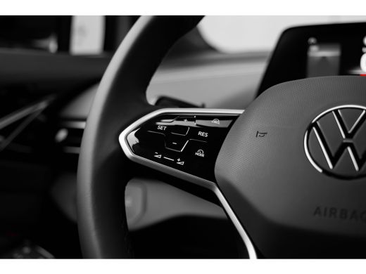 Volkswagen ID.4 Pro Limited Edition Inclusief &euro;2000,- inruilvoordeel | 'App-Connect' draadloze smartphone integra... ActivLease financial lease