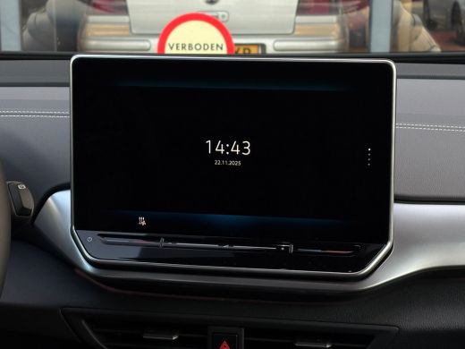 Volkswagen ID.4 Pro Limited Edition Inclusief &euro;2000,- inruilvoordeel | 'App-Connect' draadloze smartphone integra... ActivLease financial lease