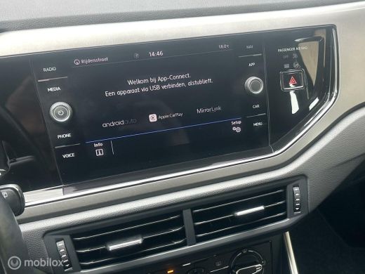 Volkswagen Polo 1.0 TSI 95PK DSG AUTOMAAT COMFORTLINE PARKEERSENSOREN CARPLAY ADAPTIVE CRUISE CONTROLE NETTE AUTO!! ActivLease financial lease