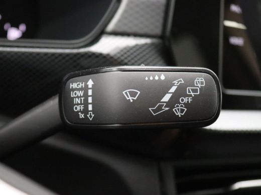 Volkswagen T-Cross 1.0 TSI Life Edition 116pk DSG Matrix LED, Stoelverwarming, Achteruitrijcamera, Getint glas, Keyl... ActivLease financial lease