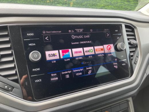 Volkswagen T-Roc 1.0 TSI Style Business 110 pk | Navi | Carplay | Climate ActivLease financial lease