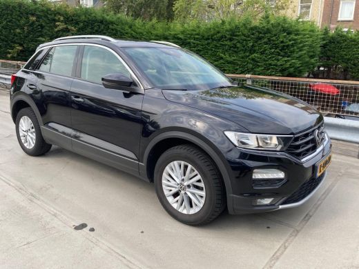 Volkswagen T-Roc 1.0 TSI Style Business 110 pk | Navi | Carplay | Climate ActivLease financial lease