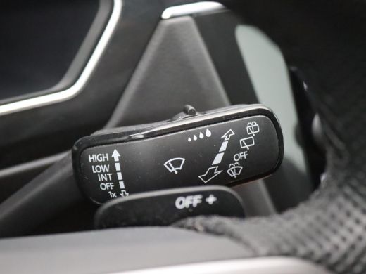 Volkswagen Tiguan 1.4 TSI eHybrid R-Line Business 245PK DSG Trekhaak, LED-Matrix, Elek. achterklep, 20" Suzuka velg... ActivLease financial lease