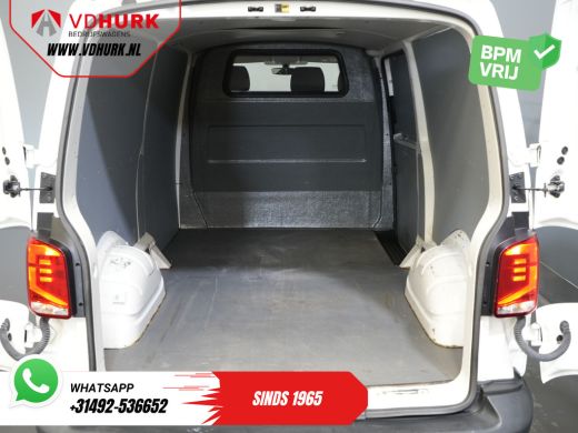 Volkswagen Transporter 2.0 TDI L2 BPM VRIJ! Imperiaal/ Carplay/ Airco/ Cruise/ PDC/ Trekhaak ActivLease financial lease