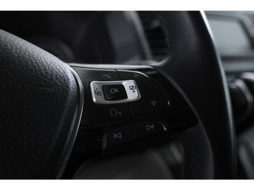 Volkswagen Transporter 2.0 TDI L2 H1 Highline Automaat, Leer, Navigatie, Climate, ActivLease financial lease