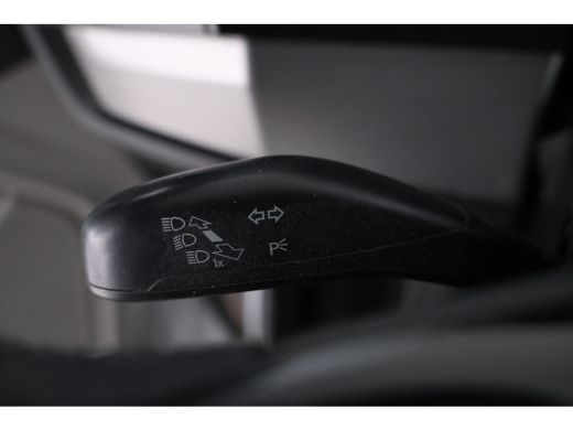 Volkswagen Transporter 2.0 TDI L2 H1 Highline Automaat, Leer, Navigatie, Climate, ActivLease financial lease