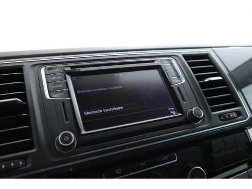 Volkswagen Transporter 2.0 TDI L2 H1 Highline Automaat, Leer, Navigatie, Climate, ActivLease financial lease