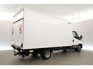 Iveco Daily 35C16H 2.3 410 157PK Dubbellucht 3500kg Trekgew. Laadklep Bakwagen Laadbak Airco 3 Persoons Trekhaak