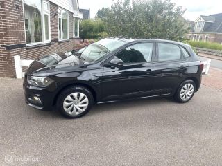 Volkswagen Polo 1.0 TSI 95PK DSG AUTOMAAT COMFORTLINE PARKEERSENSOREN CARPLAY ADAPTIVE CRUISE CONTROLE NETTE AUTO!!