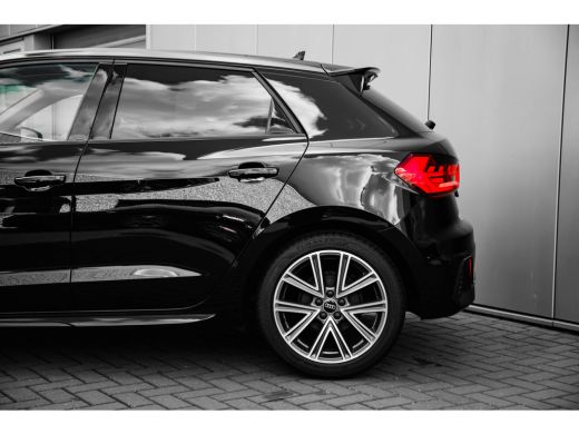 Audi A1 Sportback Sportback 25 TFSI S edition 95 PK Automaat | LED verlichting | Camera achter | Stoelverw. voor | ... ActivLease financial lease