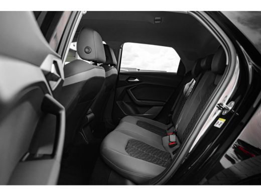 Audi A1 Sportback Sportback 25 TFSI S edition 95 PK Automaat | LED verlichting | Camera achter | Stoelverw. voor | ... ActivLease financial lease
