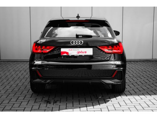 Audi A1 Sportback Sportback 25 TFSI S edition 95 PK Automaat | LED verlichting | Camera achter | Stoelverw. voor | ... ActivLease financial lease