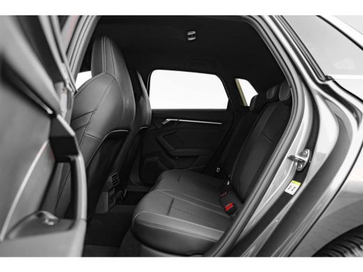 Audi A3 Sportback 30 TFSI S edition 110PK | Stoelverw. voor | Sfeerverlichting | Cruise Control Adaptief ... ActivLease financial lease