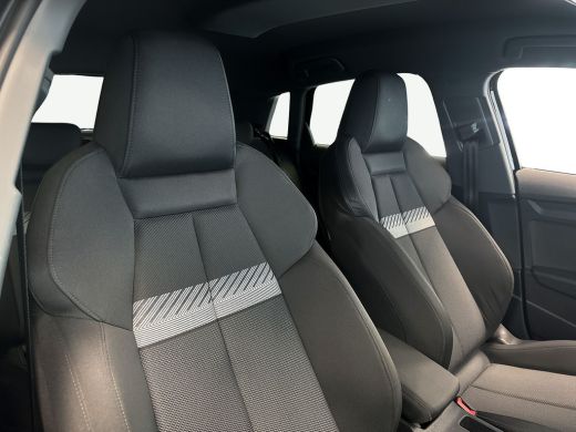 Audi A3 Sportback 40 204pk TFSI e S-Line Parkeerhulp achter | Adaptive cruise control | MMI navigatie plu... ActivLease financial lease