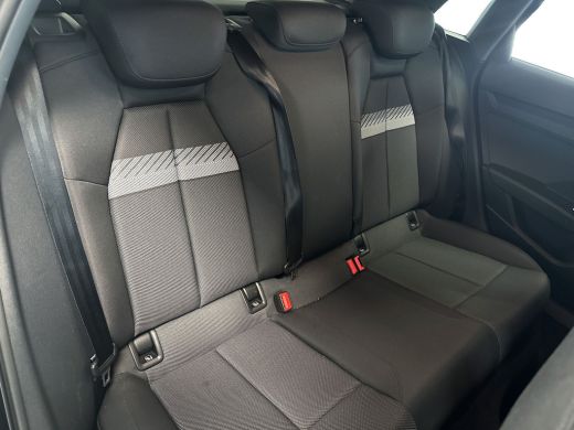 Audi A3 Sportback 40 204pk TFSI e S-Line Parkeerhulp achter | Adaptive cruise control | MMI navigatie plu... ActivLease financial lease